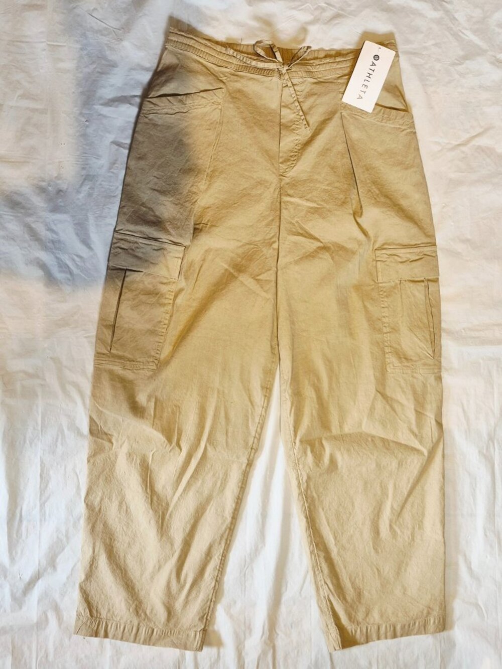 NEW Athleta Flax Tan Paradise Straight Leg Cargo Pants Drawstring Waist - Picture 6 of 12